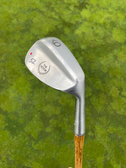Victor Model 9 hickory iron